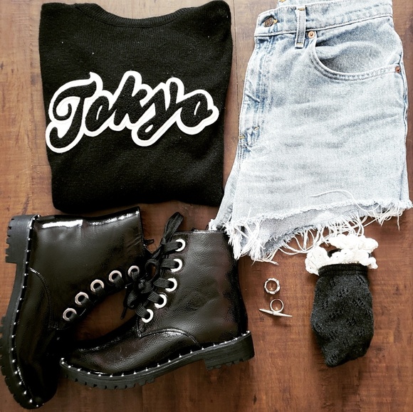 🚨LAST PAIR//The Harper// black combat boots - Picture 4 of 6